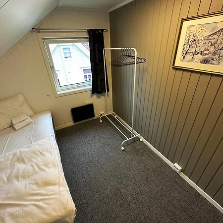 Med 5 Soverom - Montis *