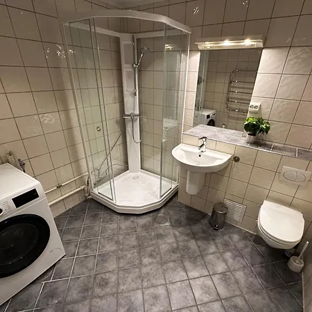 Med 5 Soverom - Montis