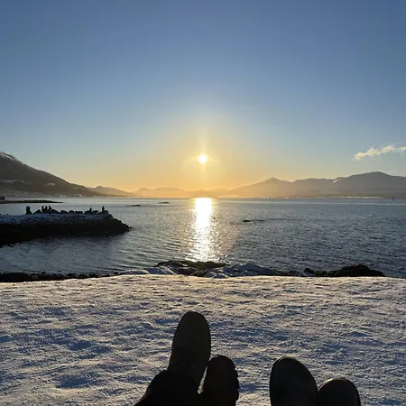 With Sea And Mountain View - Montis * Tromsø
