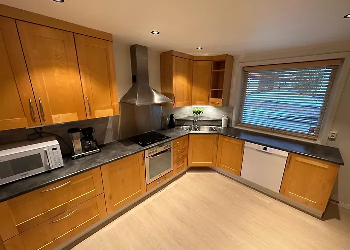 Med 5 Soverom - Montis * Tromsø